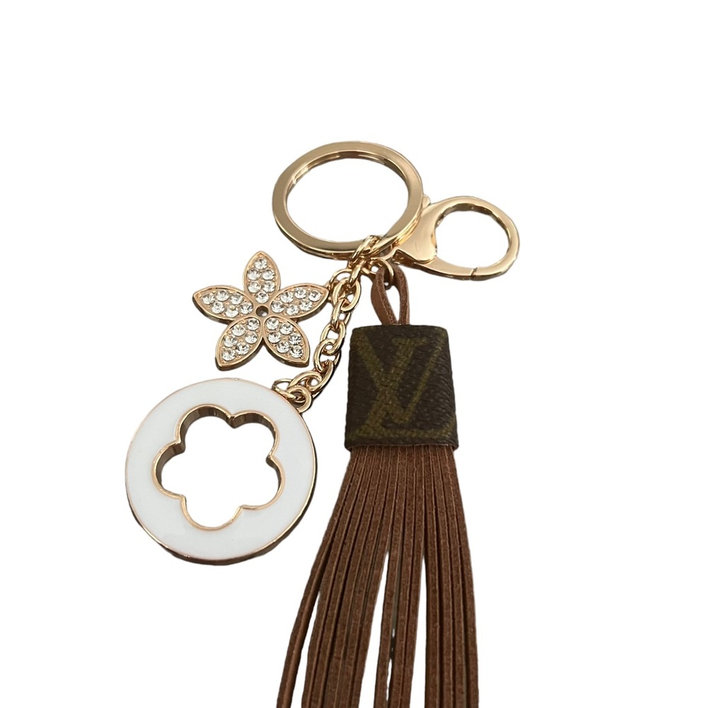 New Handcrafted Tassel Charm Keychain Made With Authentic LV Canvas - Picture 2 of 8